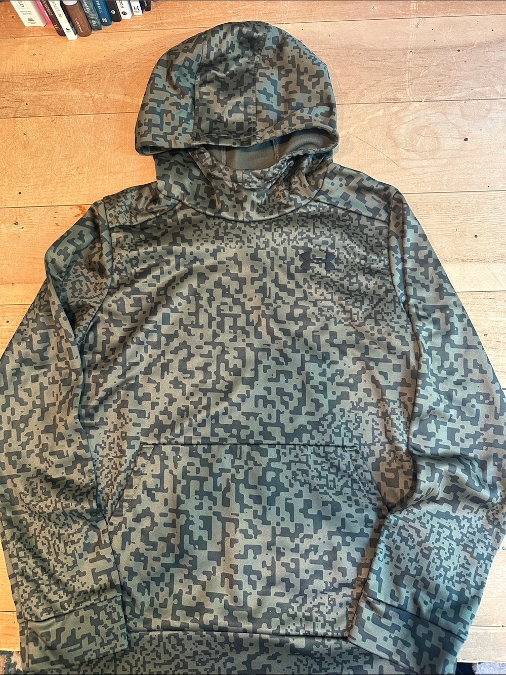 Under Armour Boy’s Hoodie in Olive Green Camo